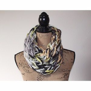 chunky knit infinity scarf