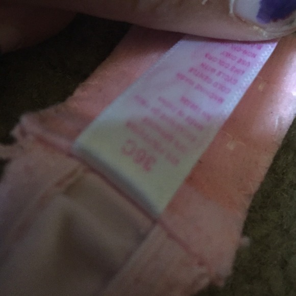Bras - Picture 3 of 3