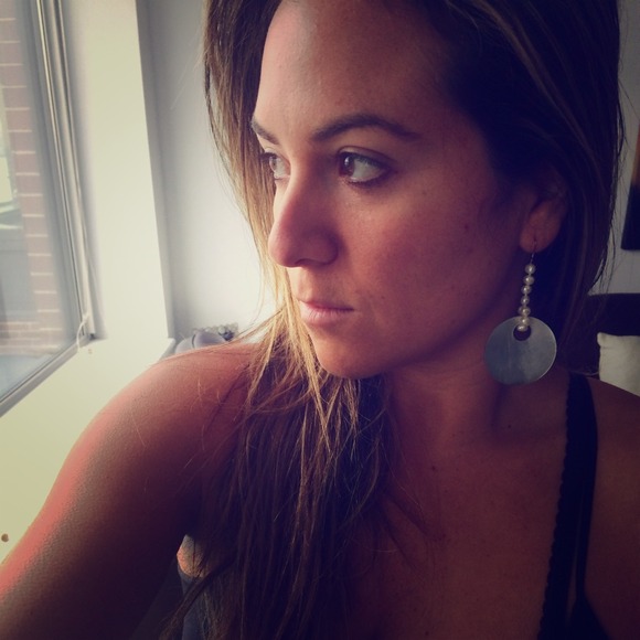 NEVER WORN pearl drop earrings!