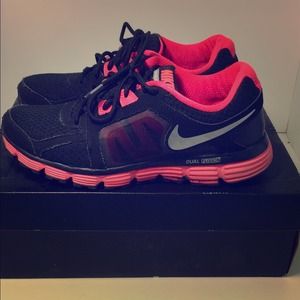 Women's running shoes