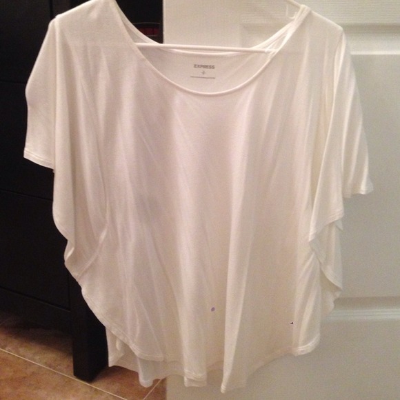 White slouchy top