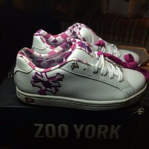 NIB ZOO YORK, THE PREP SNEAKERS