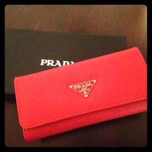 Prada Wallet!