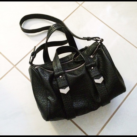 Zara Handbags - zara black handbag