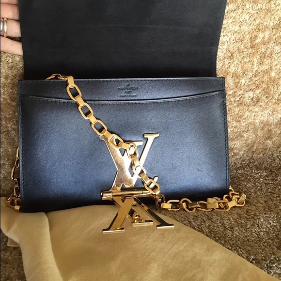 ❌SOLD ON TRADSEY❌ Louis Vuitton Chain Louise - Picture 3 of 4