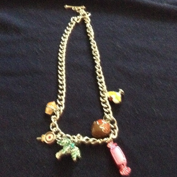 Cute necklace