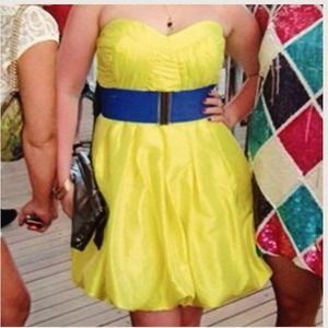Romeo & Juliet Couture Yellow Bubble Hem Dress