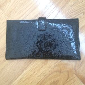 Patent Black Clutch by Catherine Manuell