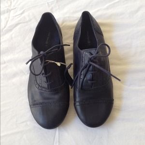 Navy oxfords!!!