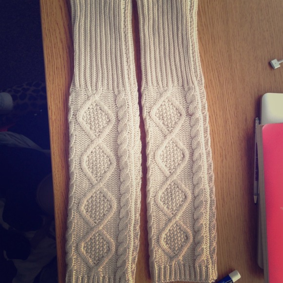 Cream leg warmers