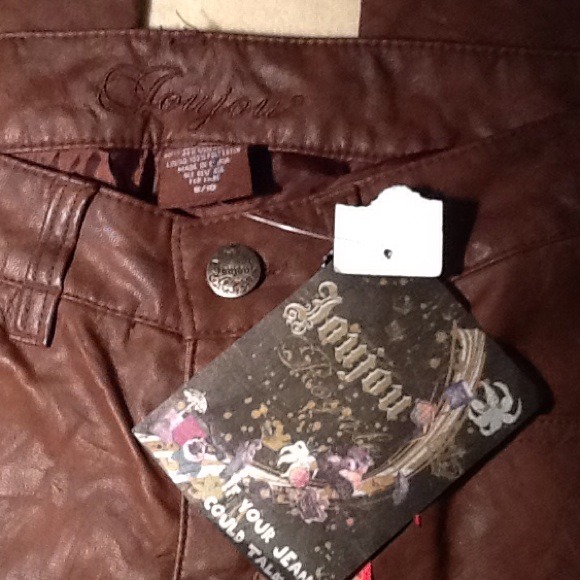 💥💥FLASH SALE!💥💥 NWT! Brown Leather Pants - Picture 3 of 4