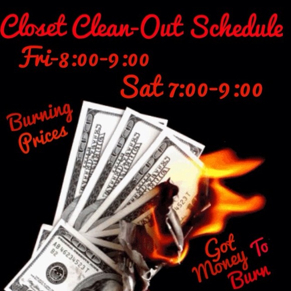 🎉CLOSET CLEAR-OUT SCHEDULE🎉