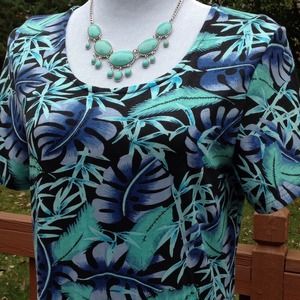 Gorgeous Print Maxi Dress 🐬🐬🐬