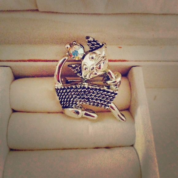 Kitty Cat Shirt Pin