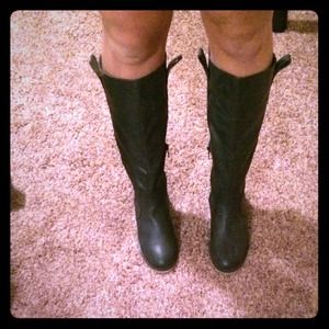 Black riding boots