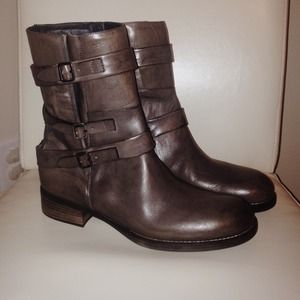 Alberto Fermani genuine leather gray strappy boots