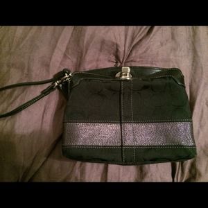 Authentic Coach clutch