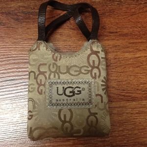 Ugg cellphone/iPod holder