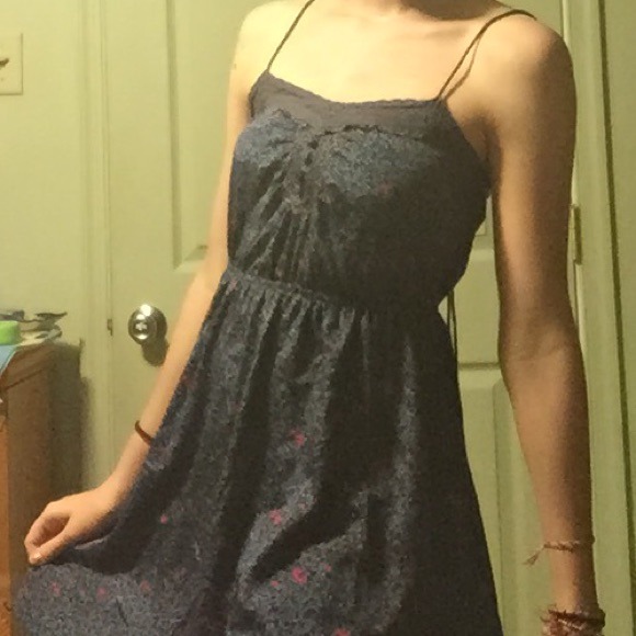 American Eagle sexy satin dress