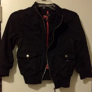 Black jacket perfect for fall