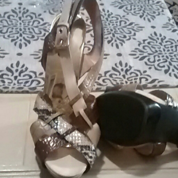 Michael kors sling backs
