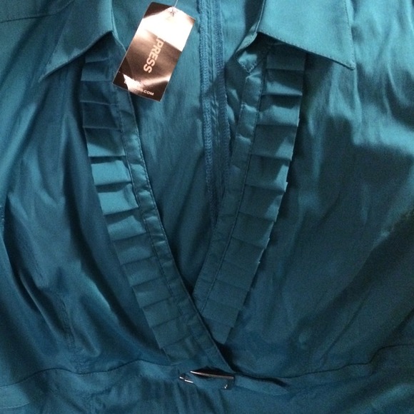 Blue express top size large - Picture 2 of 2