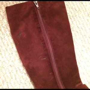 Additional photos of the stains on the boots