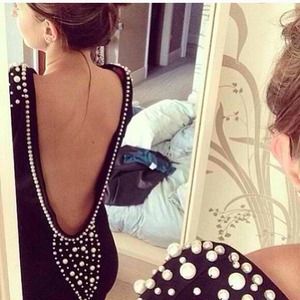 🎉sale🎉Black knitted dress with pearls