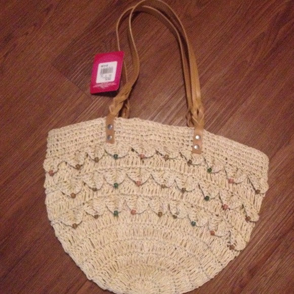 Cute purse with beading