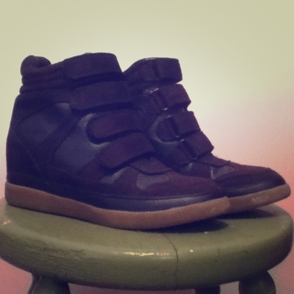 Airwalk Shoes - Sneaker Wedges//ON HOLD!
