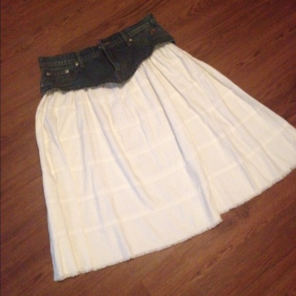 Dresses & Skirts - Denim and linen skirt