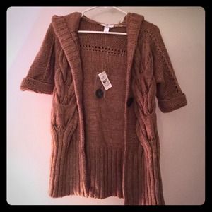 Chunky cardigan with hood