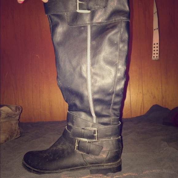 Black knee high boots
