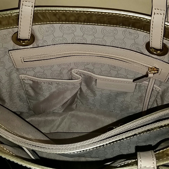 MICHAEL KORS TOTE