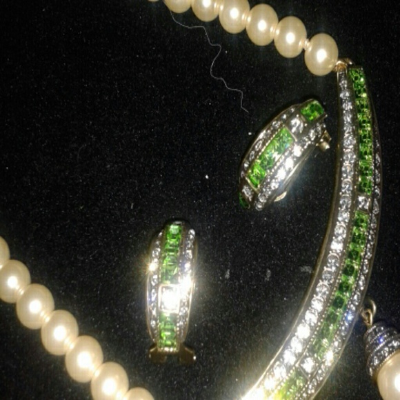 "SOLD" "SOLD""Heidi Daus" Pure Elegants - Picture 2 of 3