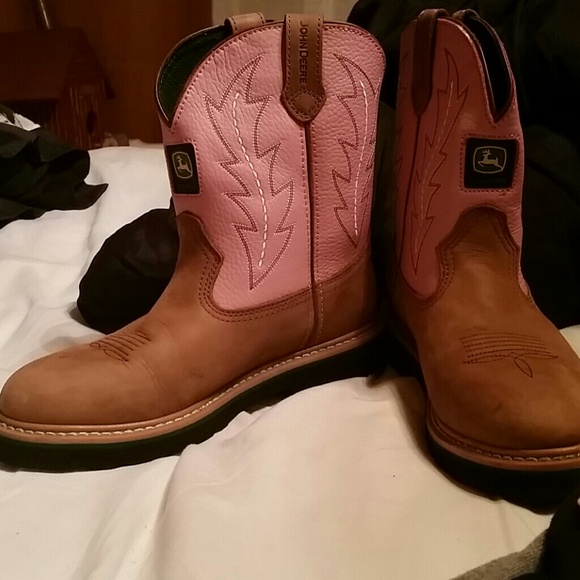 SOLD ON MERCARI - Picture 2 of 4