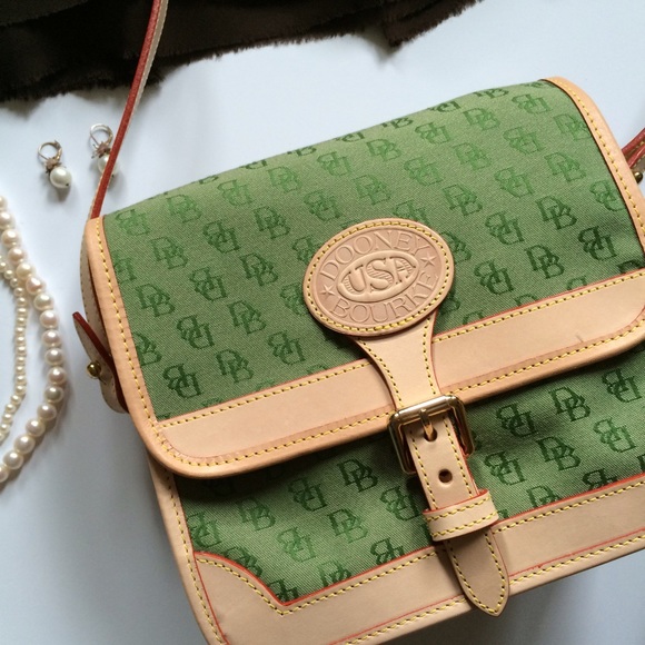 Dooney & Bourke Handbags - 📌SOLD 📌 NWT Dooney & Bourke Surrey Bag