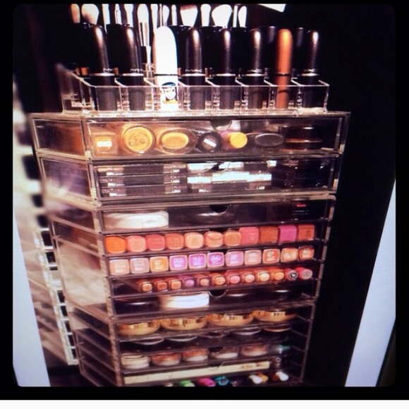 ISO - Picture 4 of 4