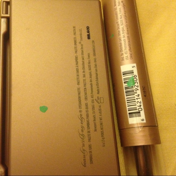 🚫SOLD🚫Urban Decay Naked 2 Basics and double ende - Picture 4 of 4