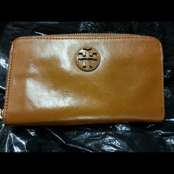 Brown Tory Burch zippered Wallet