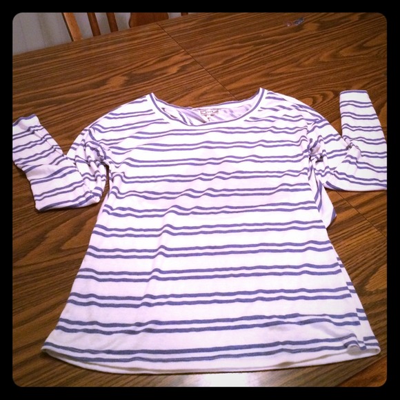 Xs Kirra long sleeve shirt, diamond back cut out