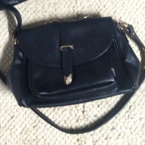 Black Crossbody
