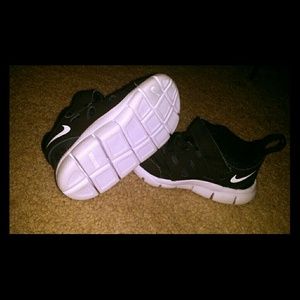 4C Infant Nike Free