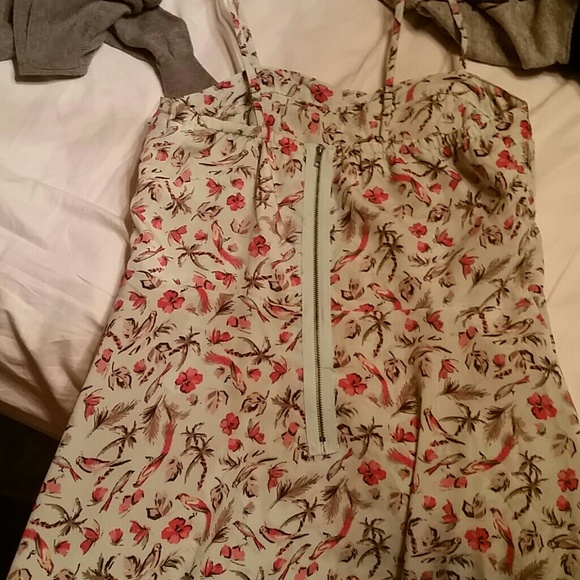 Floral Islandy Dress - Picture 3 of 3