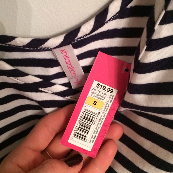 NWT Xhilaration Black & White Striped Dress - Picture 3 of 4