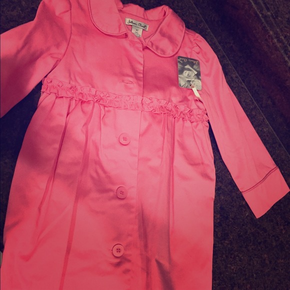 Jillians Closet light pink trench coat