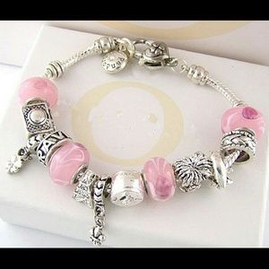 ??????charm bracelet