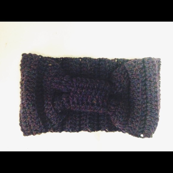 Handmade Crochet Earwarmer Headband - Picture 4 of 4