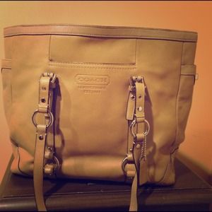 Coach bag⭐️⭐️⭐️BLACK FRIDAY SALE⭐️⭐️⭐️