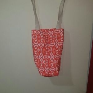 patterned tote bag